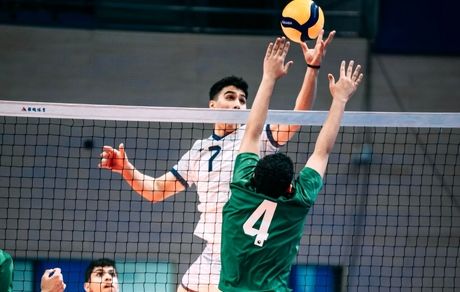 صعود تیم ملی والیبال دانش آموزی به عنوان صدرنشین