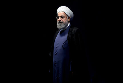 
مهم‌ترین دشمن روحانی؛ انفعال‌ او، نه مخالفان‌ او
