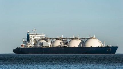 پیشرفت ۵۲ درصدی طرح ایران LNG در دوازده سال
