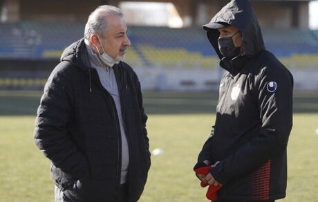 واکنش مدیرعامل باشگاه پرسپولیس به قطع همکاری با یحیی گل‌محمدی