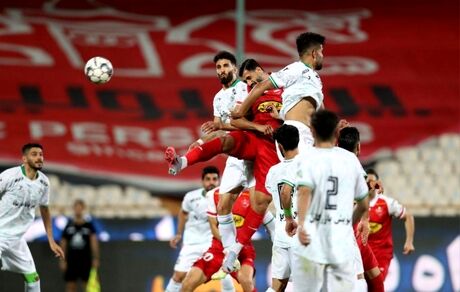 پرسپولیس از شکست گریخت / گل به خودی عجیب سرخ‌پوشان