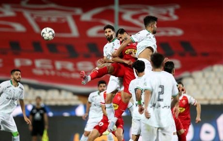 پرسپولیس از شکست گریخت / گل به خودی عجیب سرخ‌پوشان