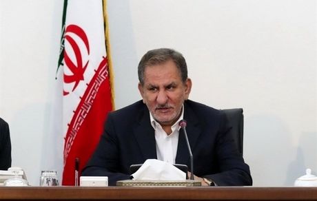 جهانگیری: مسائل و مشکلات واحدهای تولیدی نباید وارد فاز سیاسی شود