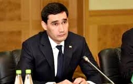 دولت ترکمنستان یک ماه تعطیل شد