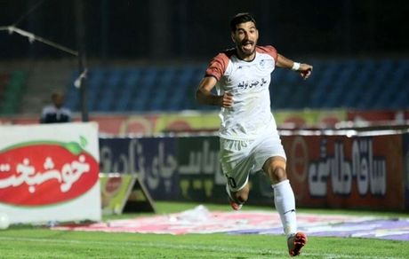 مغانلو: هیچ شرطی برای پرسپولیس نگذاشتم/پارسال قرار بود با گل محمدی کار کنم