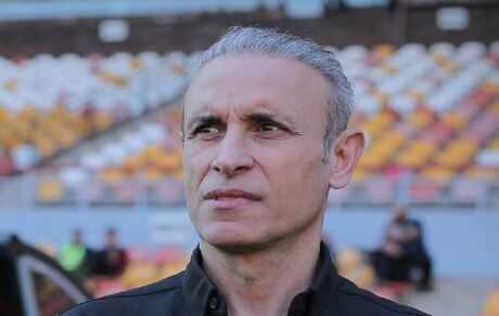 گل‌محمدی دوباره گزینه سرمربیگری پرسپولیس شد