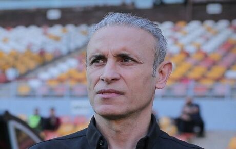 گل‌محمدی دوباره گزینه سرمربیگری پرسپولیس شد