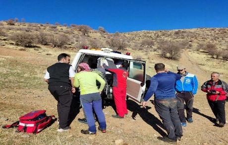 کوهنورد گرفتار در ارتفاعات بانه نجات یافت