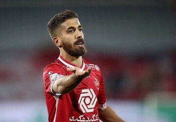 یک مدافع پرسپولیس هم خواهان جدایی شد
