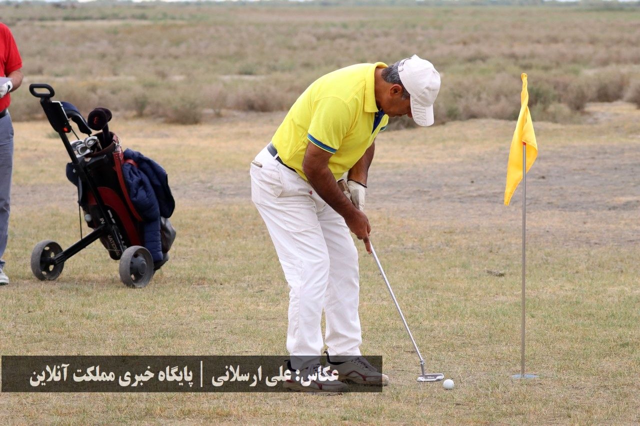 روز نخست جایزه بزرگ گلف