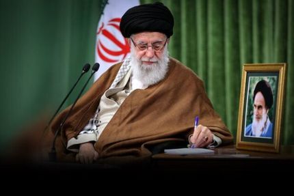 موافقت رهبر انقلاب با عفو یا تخفیف مجازات جمعی از محکومان