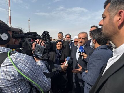 رئیس جمهور: مسئولین دولتی پیگیر مسائل مرتبط با حادثه بندر شهید رجایی هستند