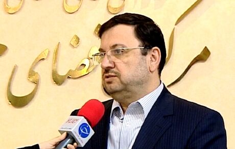 امروزه حضور انسان‌ها در فضای مجازی به روزانه ۴ ساعت رسیده است