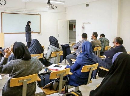 بخشنامه جدید درباره افزایش قیمت آزادسازی مدرک تحصیلی کاملا عادلانه است