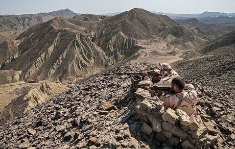 چهار نیروی مرزبانی در انفجار تله انفجاری در مرز میرجاوه مجروح شدند