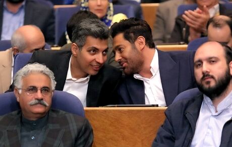 
خبر عجیب در فضای مجازی؛ فردوسی‌پور و فروغی آشتی می‌کنند!
