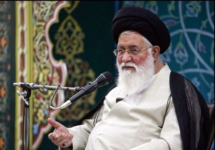 علم الهدی: آمریکایی‌ها اگر مرد بودند در جنگ‌های داعش‌ سردار سلیمانی را به شهادت می‌‌رساندند 