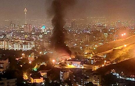 رضازاده: ضعف در حفاظت فیزیکی در زندان اوین باعث آتش سوزی شد