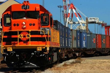 در حال آماده سازی مسیر ریلی تهران آنکارا هستیم