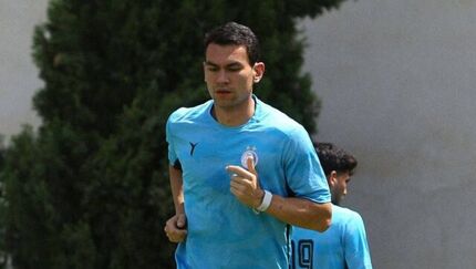 بازیکن جدید ازبکستانی استقلال تا نیم فصل از دور از میادین