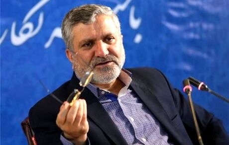 تعیین دستمزد کارگران با رویکرد سه جانبه گرایی در مرحله کارشناسی است