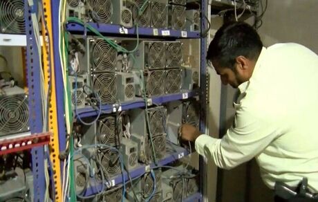 کشف مزرعه بزرگ و غیرمجاز استخراج ارز دیجیتال در یک واحد تولیدی قارچ!