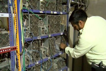 کشف مزرعه بزرگ و غیرمجاز استخراج ارز دیجیتال در یک واحد تولیدی قارچ!