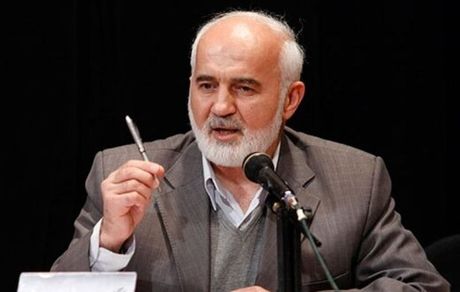 توکلی خطاب به محسن هاشمی: اسناد ۷۰۰ ملک ادعایی را ارائه کنید