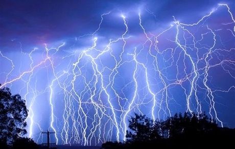 هشدار هواشناسی نسبت به وقوع رگبار و رعد و برق در نقاط مختلف کشور