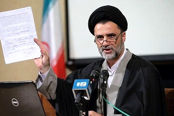 نماینده تندروی مجلس: ظریف استعفا داده شد