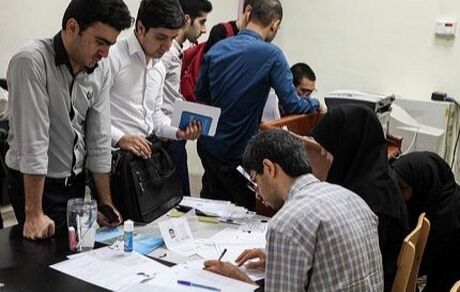 کاریابی‌های غیردولتی ۱۰ روزه مجوز می‌گیرند