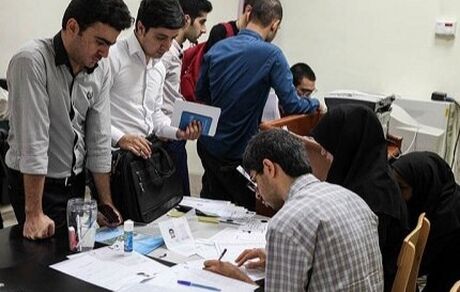 کاریابی‌های غیردولتی ۱۰ روزه مجوز می‌گیرند