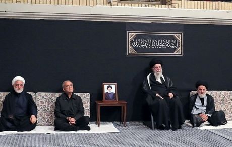پزشکیان در مراسم تنفیذ: خاک پای ملت شریف و بزرگوار ایران هستم / تعهد می‌دهم جز انصاف و عدالت حرکت نکنم