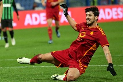 سردار در رم می‌ماند؟