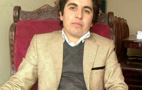 طالبان، یک استاد دانشگاه و خانواده‌اش را شکنجه کردند