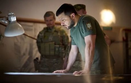 زلنسکی سفیر اوکراین در آلمان را اخراج کرد