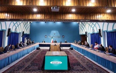 تزریق یک نوبت واکسن در سال ۱۴۰۱ برای افراد بالای ۷۰ سال و دارای شرایط خاص