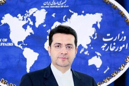 دولت آمریکا نمی تواند با تحریم ها، جای جلاد و قربانی را عوض کند
