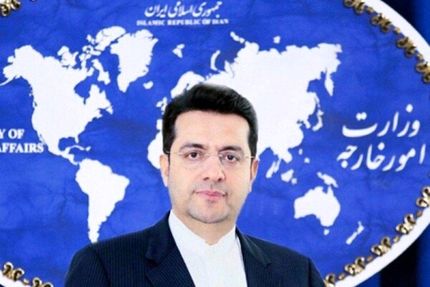 دولت آمریکا نمی تواند با تحریم ها، جای جلاد و قربانی را عوض کند