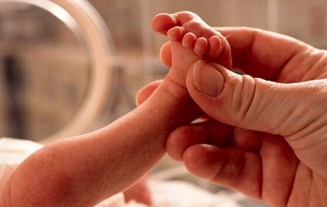 شناسایی زوجین نابارور فاقد بیمه درمانی / جزییات پوشش ۹۰ درصدی هزینه درمان نازایی