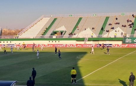 نبرد آلومینیوم و گل گهر برنده نداشت