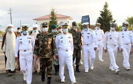 سرلشکر موسوی: کارکنان نیروی دریای ارتش مردم دار و مسئولیت پذیر هستند