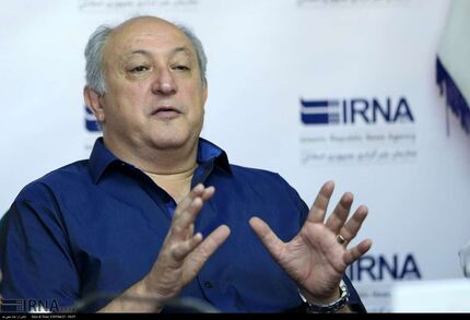 پیشکسوت استقلال بخشی از مطالباتش را بخشید
