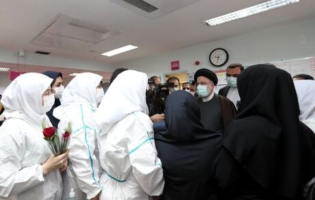 وزارت بهداشت مشکلات پرستاران را تا رسیدن به نتیجه نهایی پیگیری کند