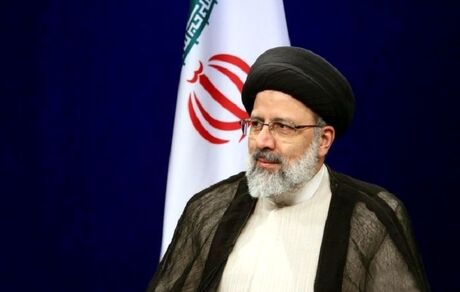 رئیس جمهور: مبارزه با فقر و فساد، خواست رهبری است