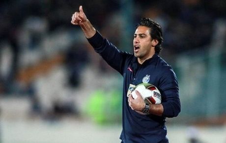 مجیدی پشت سر منصوریان