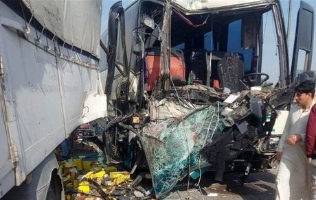 ۱۹ زائر ایرانی در تصادف اتوبوس ایرانیان در نجف مصدوم شدند