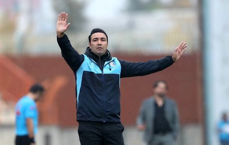 نکونام: استقلال بهتر بود و با شایستگی پیروز شد / ممنوع‌الفعالیت بازیکنان در فضای مجازی درون خانوادگی است