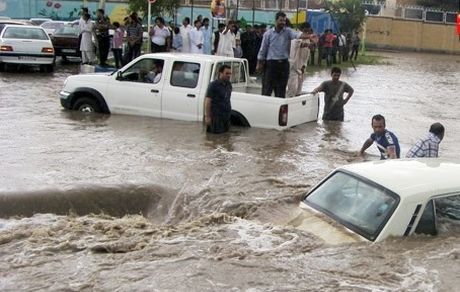 نجات ۱۲۰ نفر از سیلاب/امدادرسانی در ۴۰ شهرستان ادامه دارد