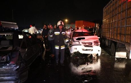 ده کشته و زخمی در تصادف زنجیره‌ای محور اهواز مسجدسلیمان